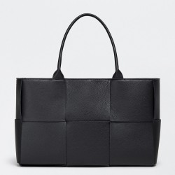 Bottega Veneta Arco Medium Tote In Black Intrecciato Leather TDBS2375