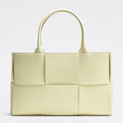 Bottega Veneta Arco Medium Tote In Cream Intrecciato Lambskin TDBS2376