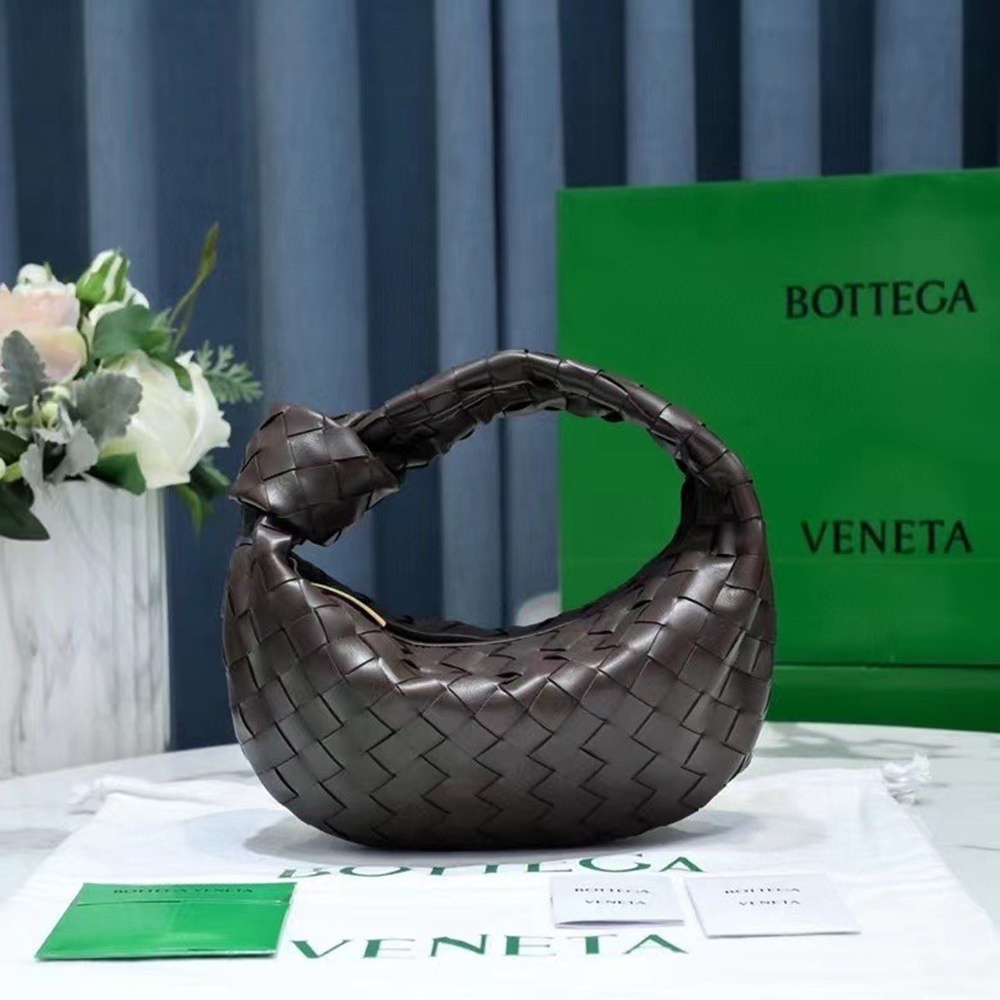 Bottega Veneta BV Jodie Mini Bag In Fondant Intrecciato Lambskin TDBS2212