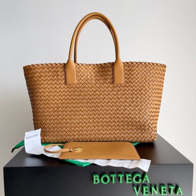 Bottega Veneta Cabat Medium Bag In Caramel Intrecciato Lambskin TDBS2045