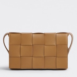 Bottega Veneta Cassett Bag In Caramel Intrecciato Lambskin TDBS2083