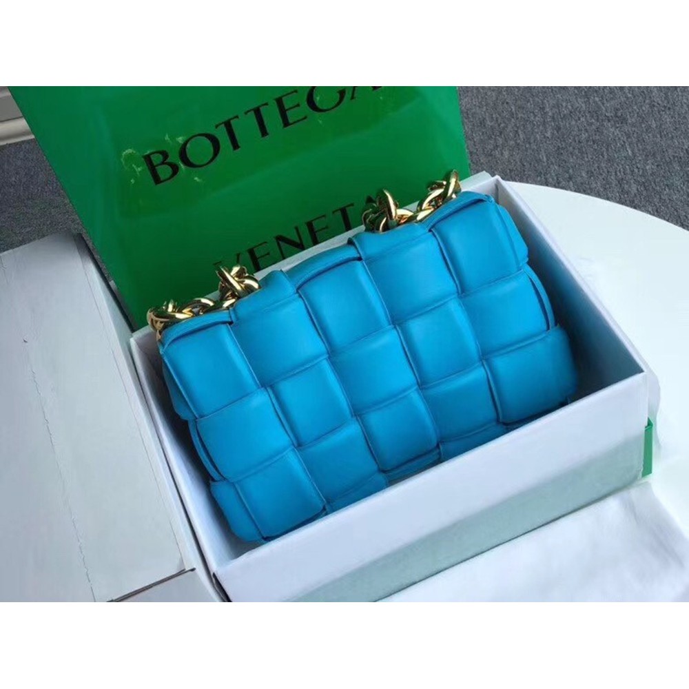 Bottega Veneta Chain Cassette Bag In Blue Calfskin TDBS2165