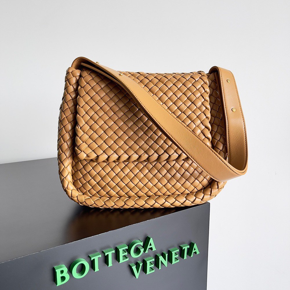 Bottega Veneta Cobble Small Bag in Caramel Intrecciato Leather TDBS2161