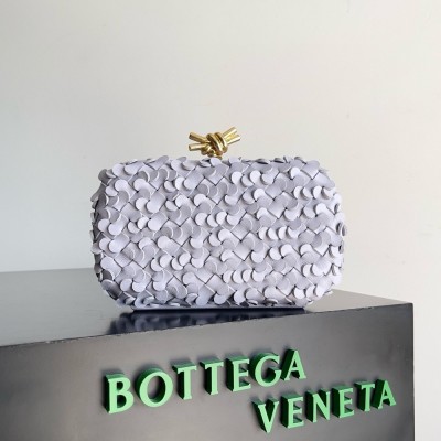 Bottega Veneta Knot Minaudiere Clutch in Oyster Sequins Lambskin TDBS2264