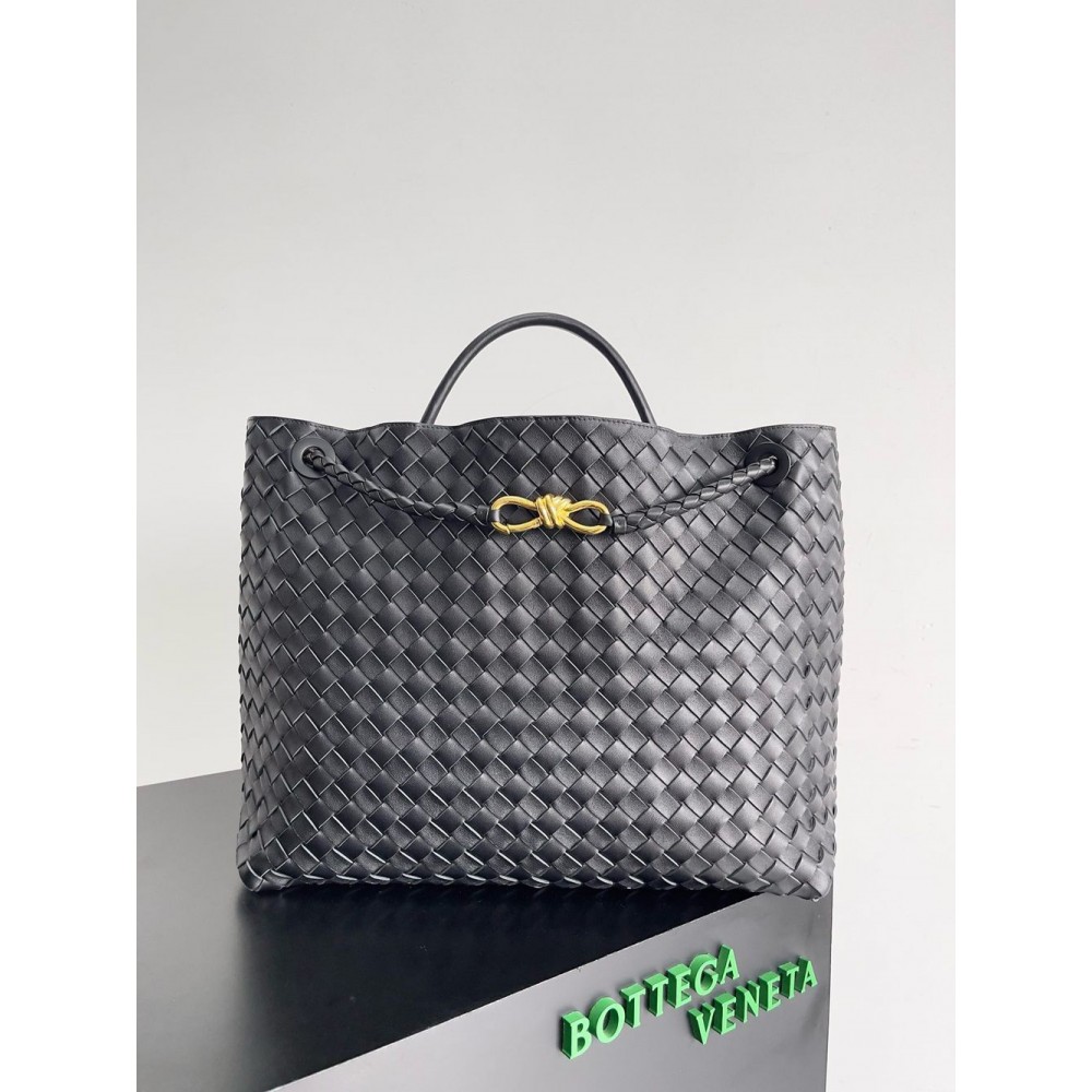 Bottega Veneta Large Andiamo bag In Black Intrecciato Lambskin TDBS2009