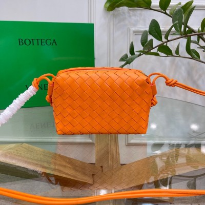 Bottega Veneta Loop Small Bag In Orange Intrecciato Lambskin TDBS2270