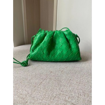 Bottega Veneta Mini Pouch In Green Intrecciato Lambskin TDBS2323