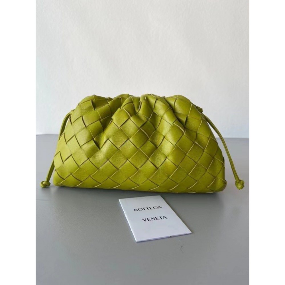 Bottega Veneta Mini Pouch In Kiwi Intrecciato Lambskin TDBS2324