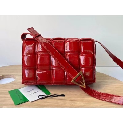 Bottega Veneta Padded Cassette Bag In Red Deerskin TDBS2143