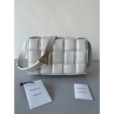 Bottega Veneta Padded Cassette Bag In White Lambskin TDBS2148