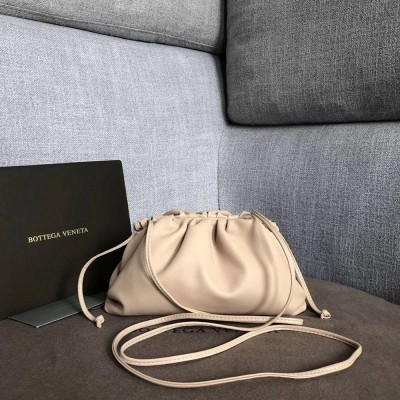 Bottega Veneta Pouch Mini Bag In Beige Calfskin TDBS2330