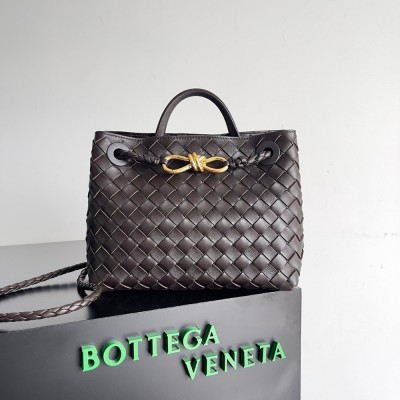 Bottega Veneta Small Andiamo Bag In Fondant Intrecciato Lambskin TDBS2015