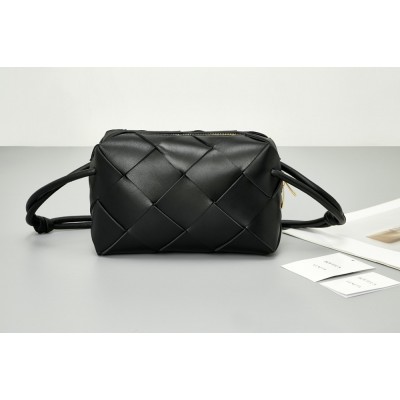 Bottega Veneta Small Cassette Camera Bag In Black Lambskin TDBS2190