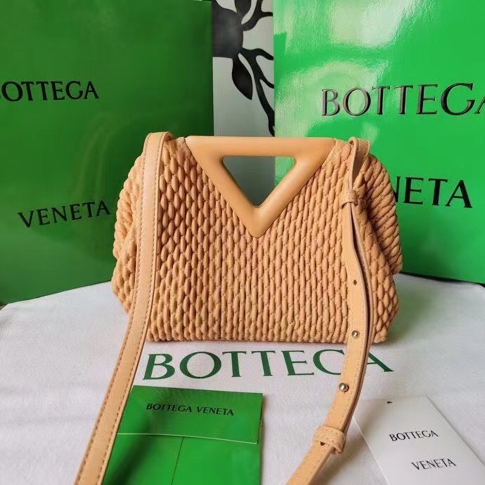 Bottega Veneta Small Point Bag In Peachy Quilted Leather TDBS2302