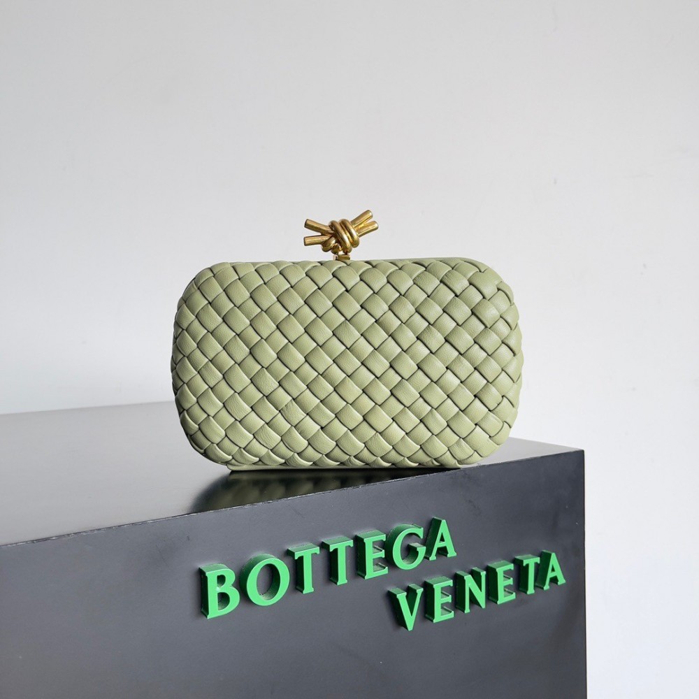 Bottega Veneta Knot Minaudiere Clutch In Travertine Intrecciato Lambskin