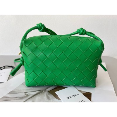 Bottega Veneta Loop Mini Bag In Green Intrecciato Lambskin