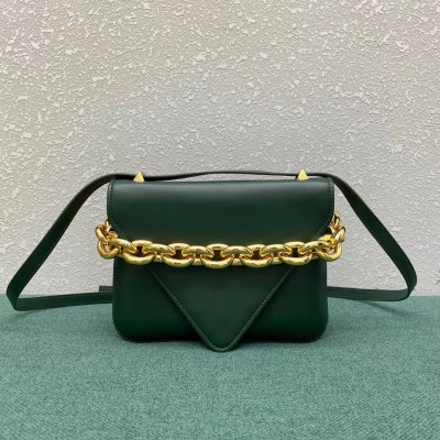 Bottega Veneta Mount Small Bag In Green Calfskin