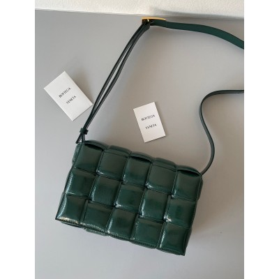 Bottega Veneta Padded Cassette Bag In Green Intrecciato Deerskin