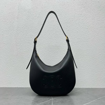 Celine Heloise Cuir Triomphe Bag in Black Calfskin TDBS2597