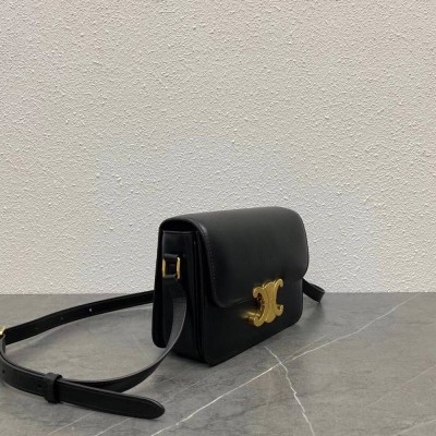 Celine Triomphe Teen Bag In Black Leather TDBS2619