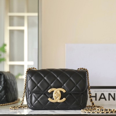 Chanel 24B series AS5026 lambskin flap bag black