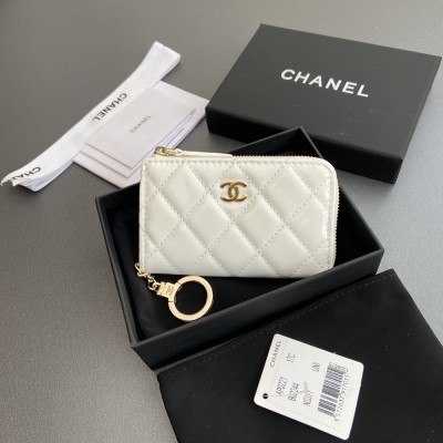 Chanel AP0221 coin purse white patent leather gold buckle