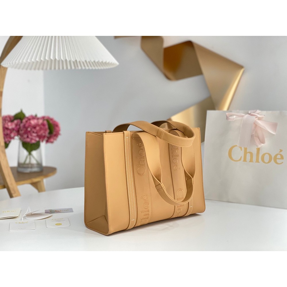 Chloe Woody Medium Tote Bag In Beige Calfskin TDBS2699