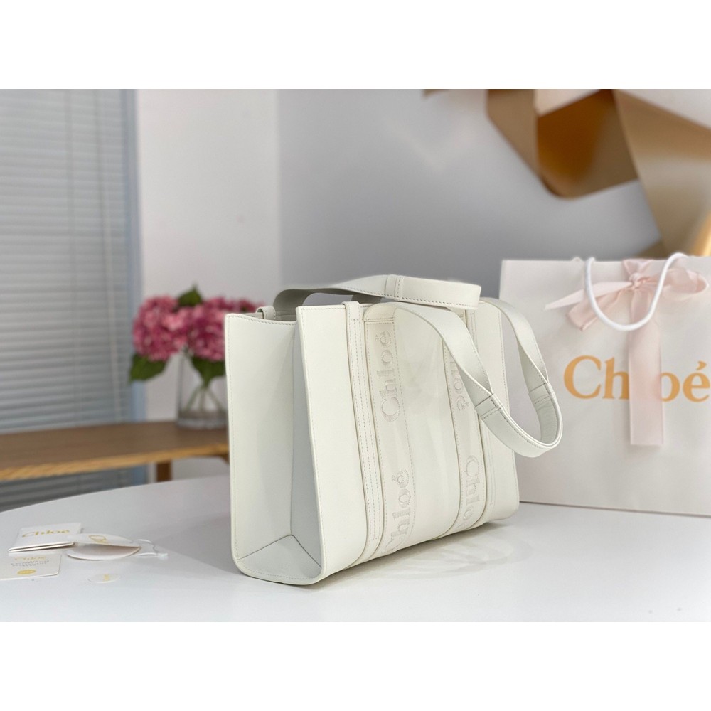 Chloe Woody Medium Tote Bag In White Calfskin TDBS2706