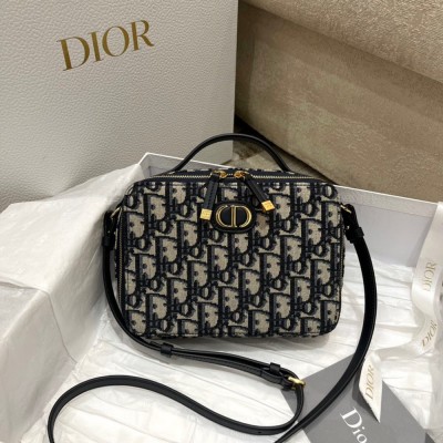 Dior 30 Montaigne Box Bag In Blue Dior Oblique Jacquard TDBS2741