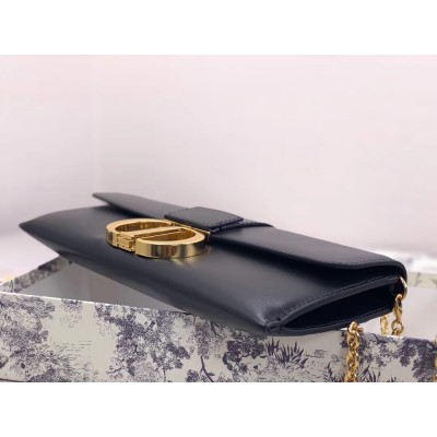 Dior 30 Montaigne Clutch Bag In Black Lambskin TDBS2749