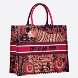 Dior Book Tote Bag In Fuchsia Animals Embroidered Canvas TDBS2846