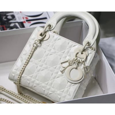 Dior Lady Dior Mini Bag In White Calfskin with Diamond Motif TDBS25197