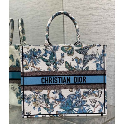 Dior Large Book Tote Bag in White and Blue Toile de Jouy Mexico Embroidery  TDBS2892