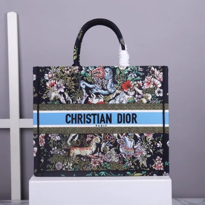 Dior Large Book Tote In Blue D-Constellation Embroidery  TDBS2901