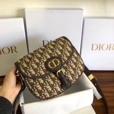 Dior Medium Bobby Bag In Brown Dior Oblique Canvas TDBS2809