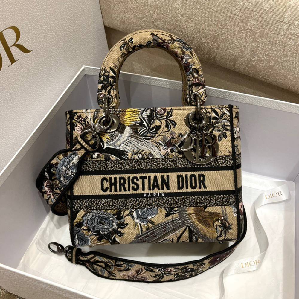 Dior Medium Lady D-Lite Bag In Beige Jardin d'Hiver Embroidery TDBS25125