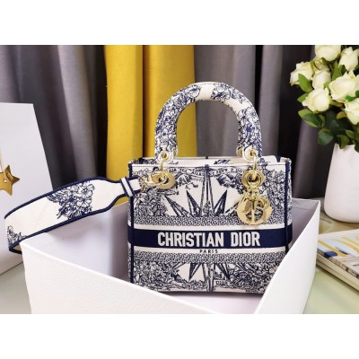 Dior Medium Lady D-Lite Bag In Blue Multicolor Rêve d'Infini Embroidery TDBS25139