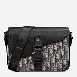 Dior Men's Mini Saddle Messenger Bag in Oblique Jacquard and Calfskin TDBS25370