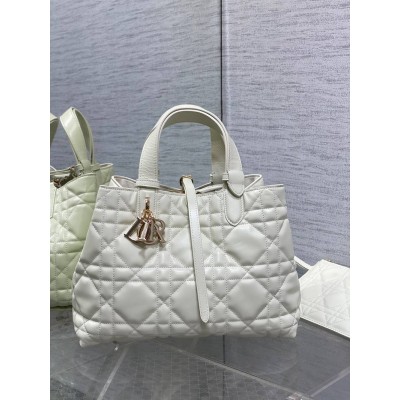 Dior Toujours Medium Bag in White Macrocannage Calfskin TDBS25548