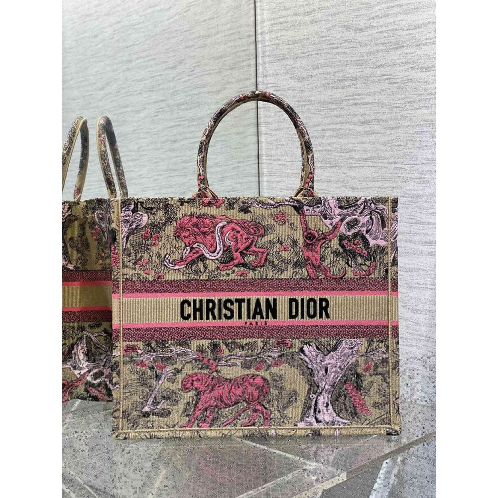 Dior Large Dioriviera Book Tote in Raffia with Pink Toile de Jouy Sauvage Embroidery