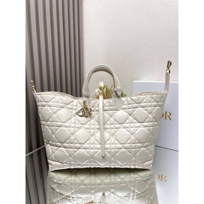 Dior Toujours Large Bag in White Macrocannage Calfskin