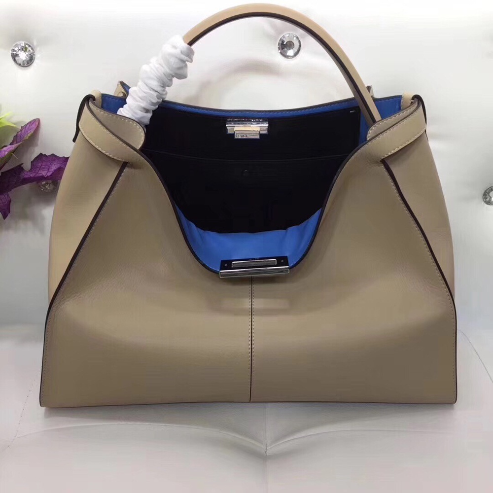 Fendi Beige Peekaboo X Lite Large Bag TDBS25796