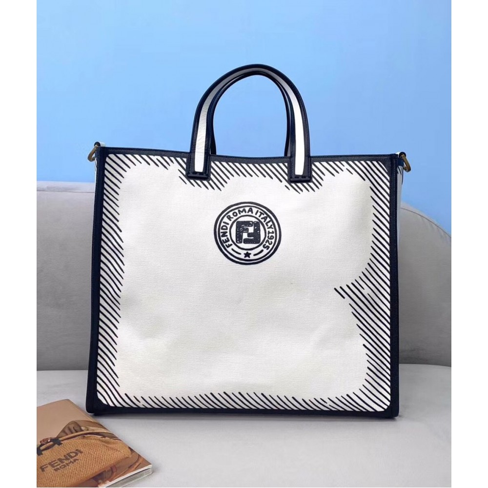 Fendi Shopper Bag In White Glazed Canvas TDBS25879