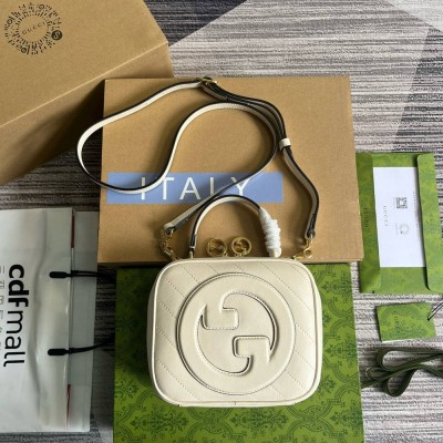 Gucci Blondie Mini Top Handle Bag in White Leather