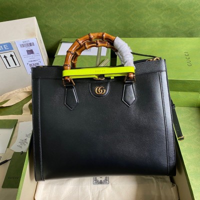 Gucci Diana Medium Tote Bag in Black Leather