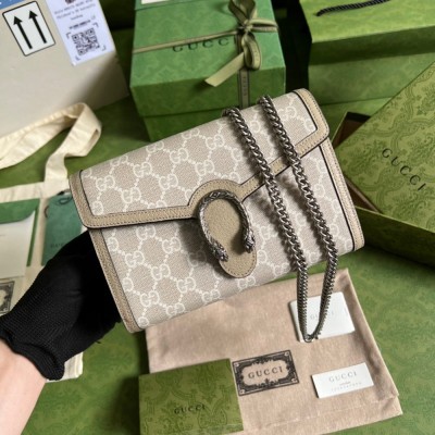 Gucci Dionysus Mini Chain Wallet in White GG Supreme Canvas