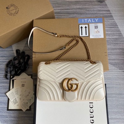 Gucci GG Marmont Medium Shoulder Bag in White Chevron Leather