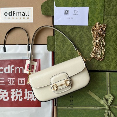 Gucci Horsebit 1955 Small Chain Bag in White Calfskin