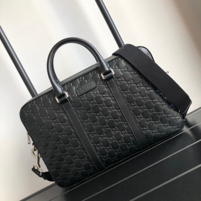 Gucci Medium Briefcase in Black Signature Leather