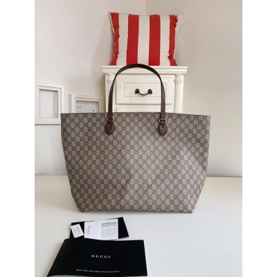 Gucci Medium Tote Bag in Beige GG Supreme Canvas